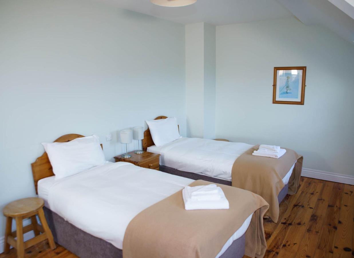Dingle Courtyard Holiday Homes 3 Bed By Trident Holiday Homes Εξωτερικό φωτογραφία